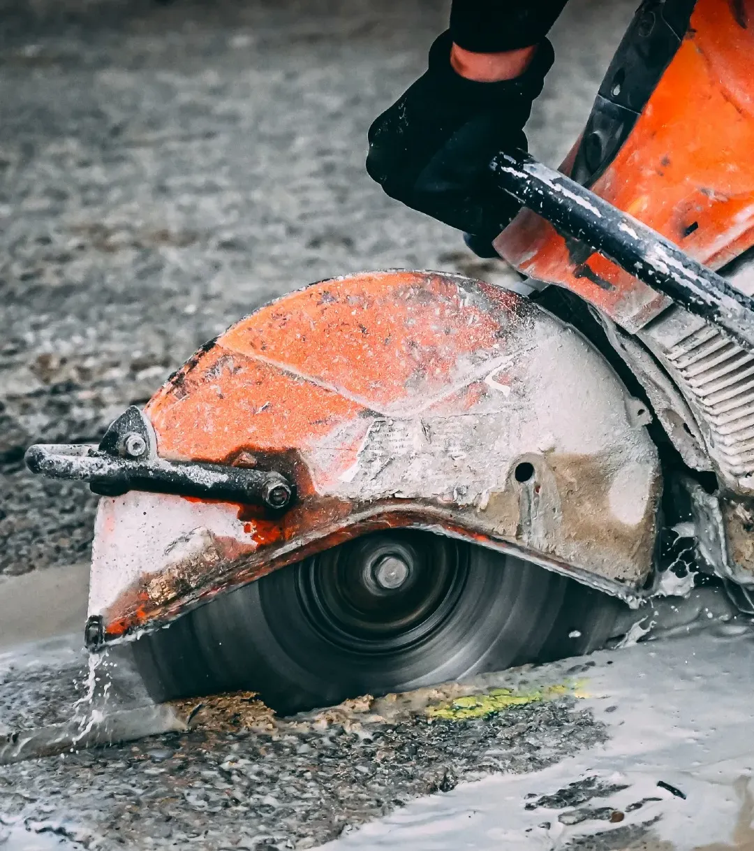 Diamond Vantage ES101 General Concrete Turbo Diamond Blade 4 Diamond turbo blade wet cutting cured concrete with walk-behind saw